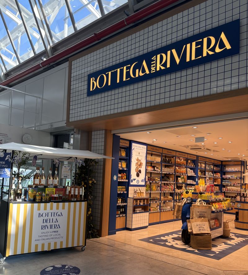It was a real pleasure to take part in the Training Day dedicated to the sales staff of Lagardere at Nice Côte d’Azur Airport, where our products have been selected and are featured at Bottega della Riviera.