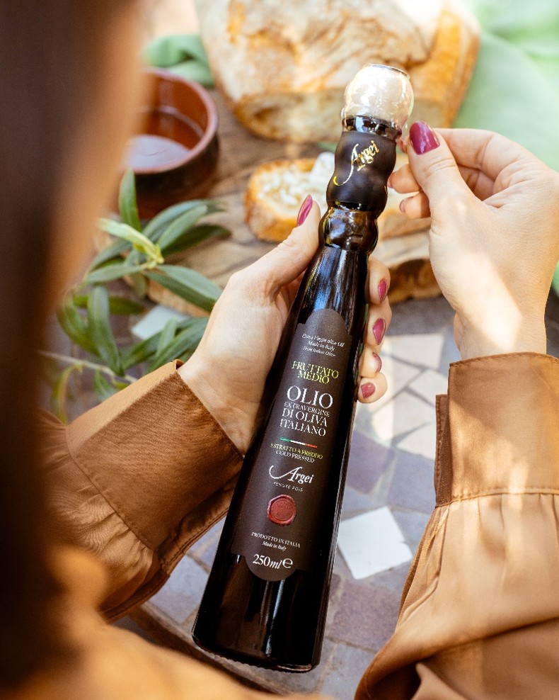 In Travel Retail, the first taste often comes through the eyes.